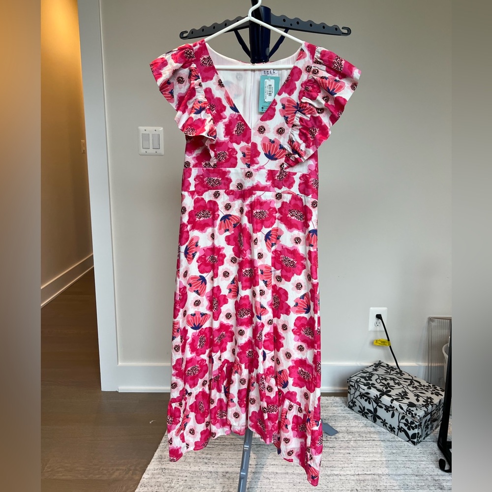 NWT - TCEC pink floral dress